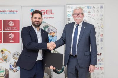 Spoločnosť AGEL SK a Slovenská akadémia vied podpísali zmluvu o spolupráci